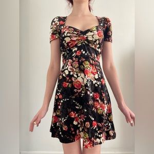 Velvet floral short sleeve mini dress